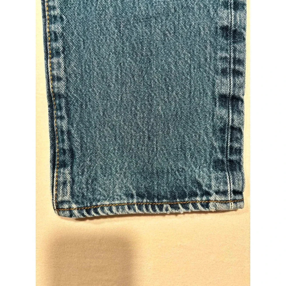 Levis 501 Original Fit Jeans Mens 31x32 Blue Straight Leg Button Fly 00501-0000